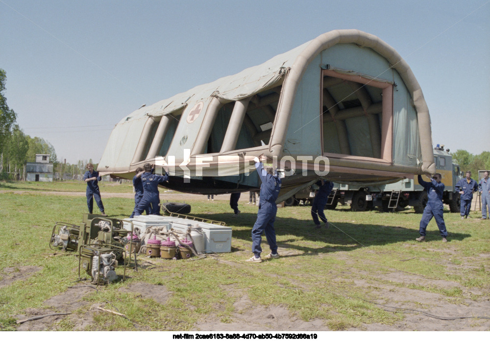 Показательные учения спасателей в Московской области