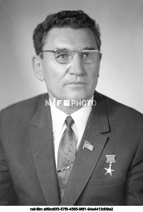 Chairman of the USSR Gosstroy I.T. Novikov