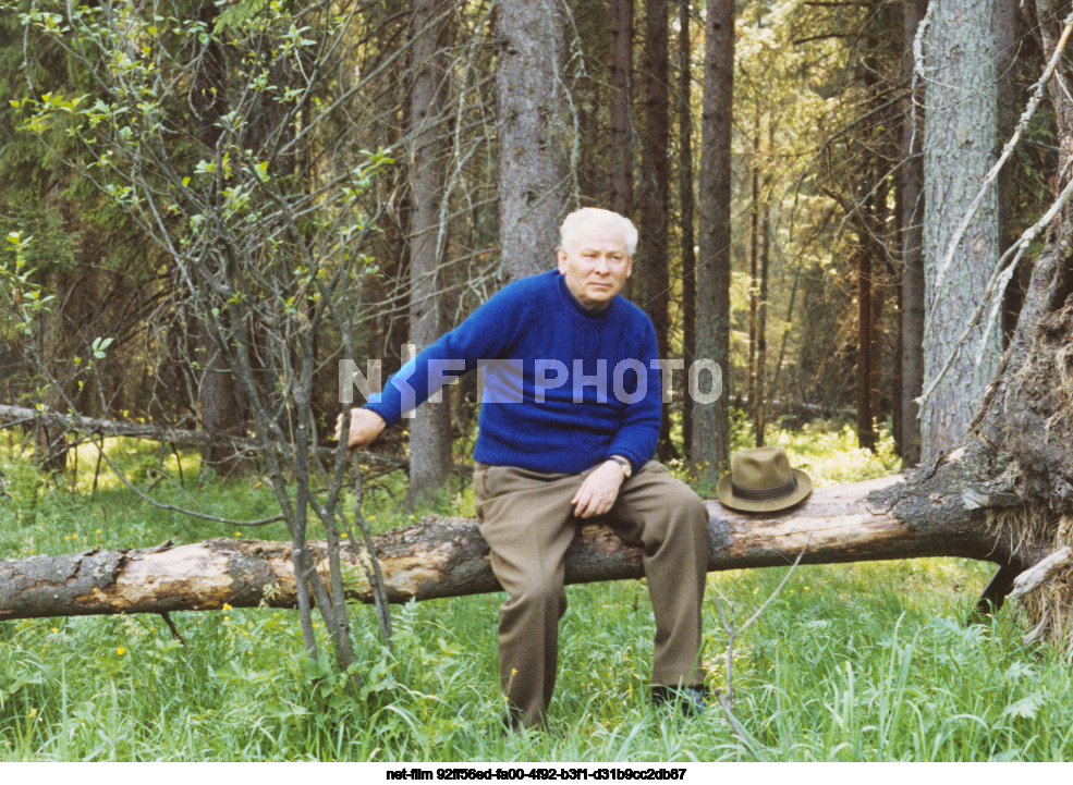 K. U. Chernenko on the hunt