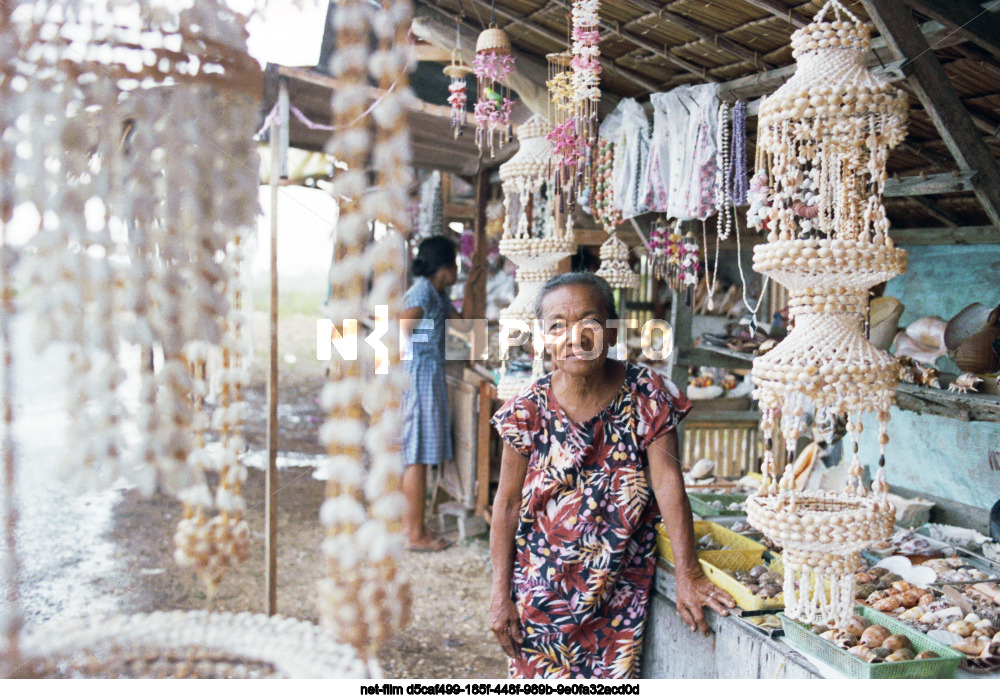 Souvenir Trade in the Philippines