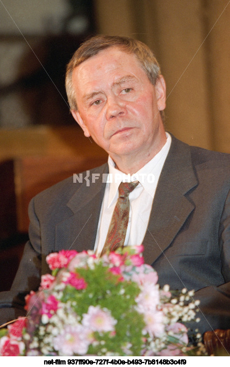 Писатель В.Г. Распутин