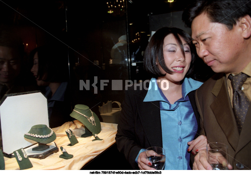 Выставка ювелирной коллекции В.А. Юдашкина в Москве