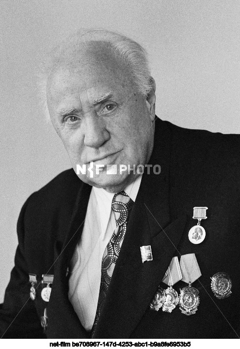 Актер М.И. Жаров