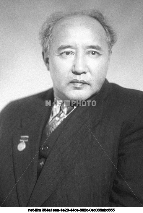 Писатель М.О. Ауэзов