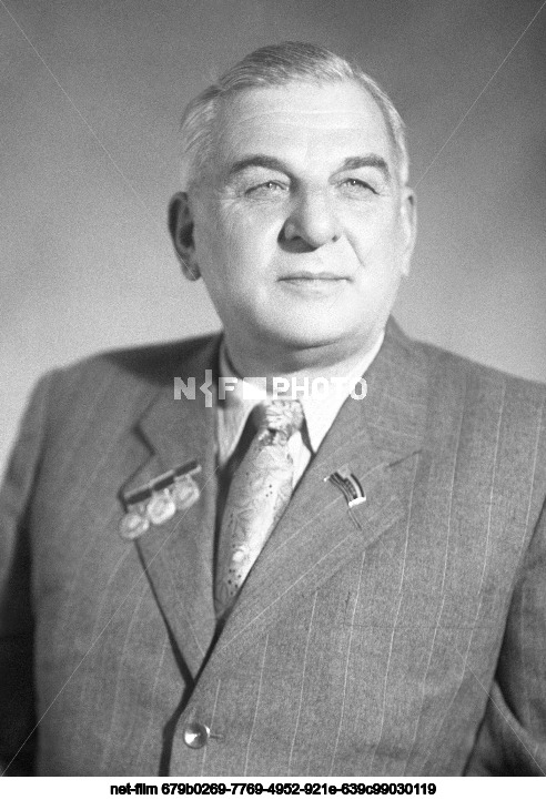 Поэт Г.Н. Леонидзе