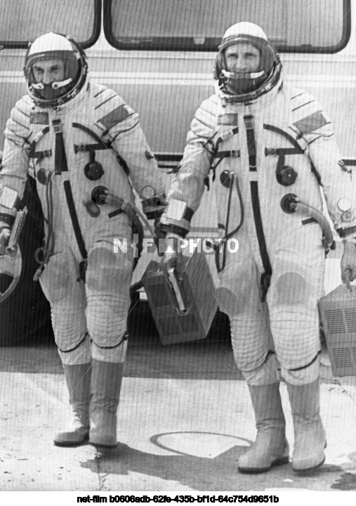 Preparations for the launch of the Soyuz-21 spacecraft at Baikonur