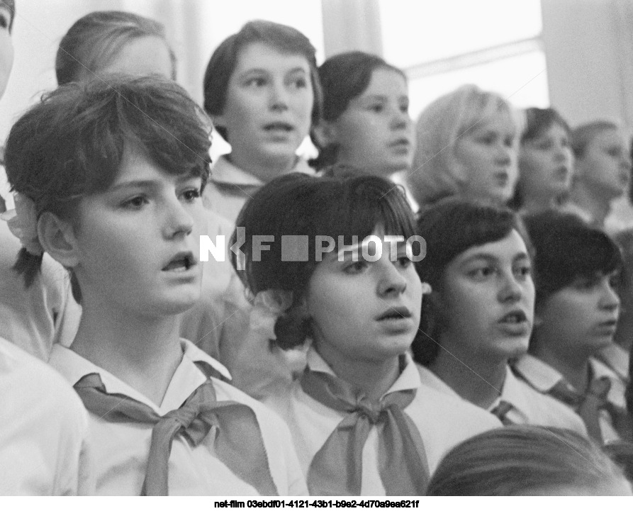 Ансамбль песни и танца школы №49 города Архангельска