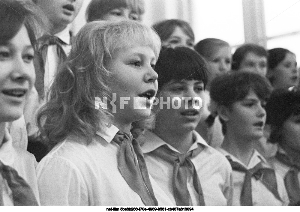 Ансамбль песни и танца школы №49 города Архангельска