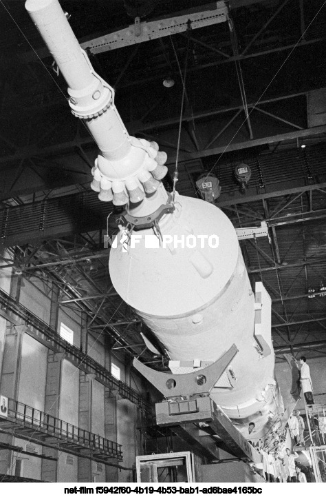 Preparations for the launch of the Soyuz-22 spacecraft at Baikonur