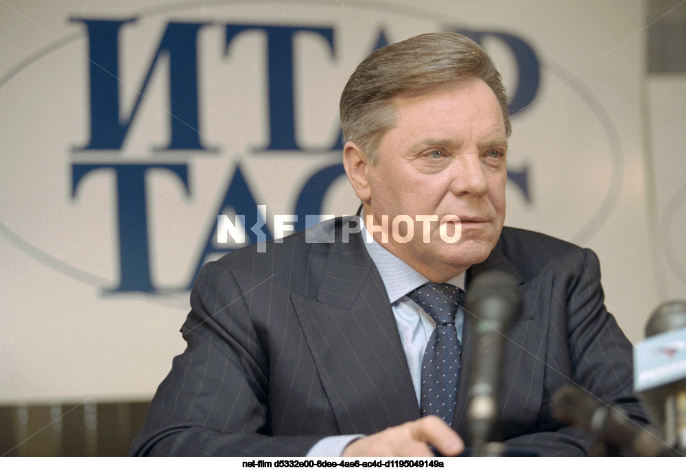 Пресс-конференция Б.В. Громова в Москве