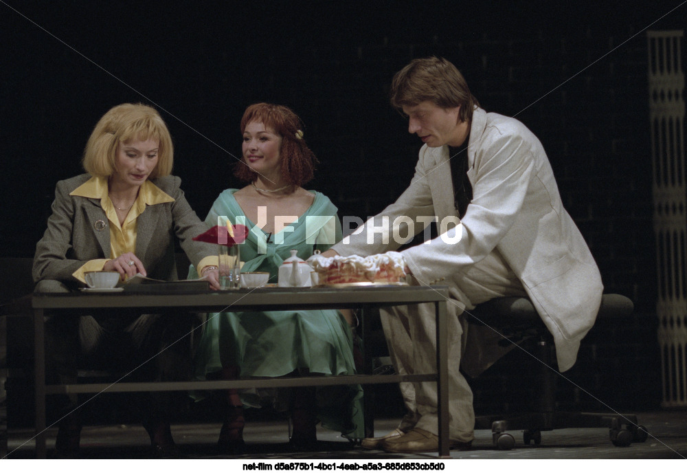 Премьера спектакля "Синтезатор Любви" в Театре им. Вл. Маяковского