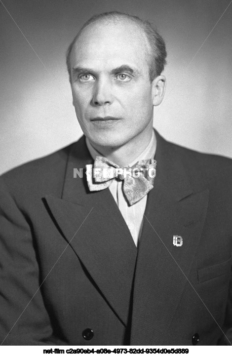 Писатель О. Парланд