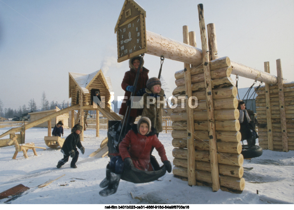 Жители поселка Новая Чара в Читинской области