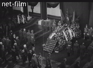 Кинохроника Похороны Л.И. Брежнева. (1982)