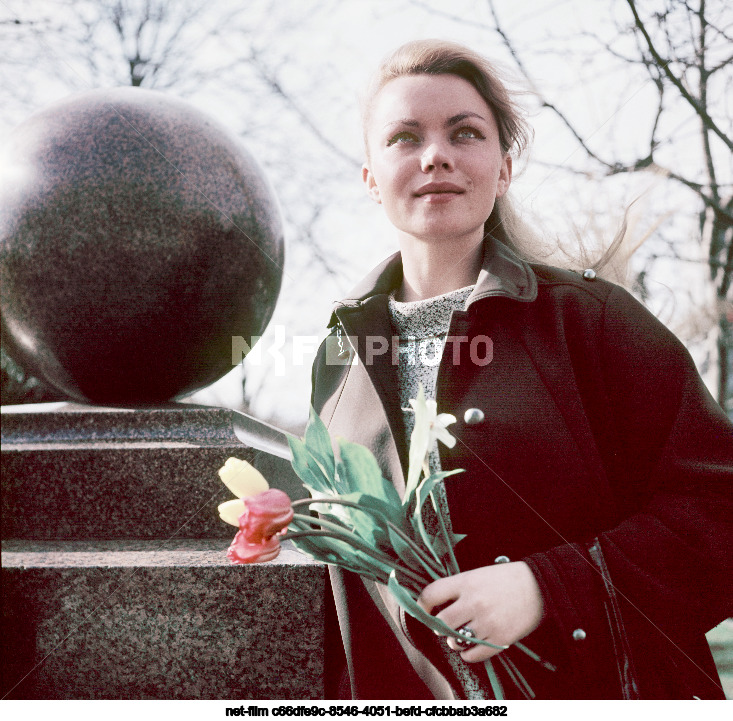 Actress V.I. Telichkina