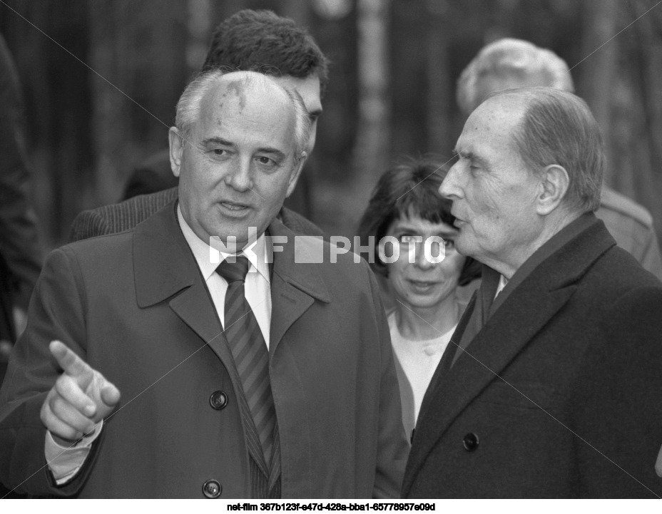 Visit of F. Mitterrand to the USSR