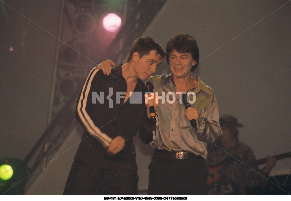 Открытие именной плиты О.М. Газманова в Москве