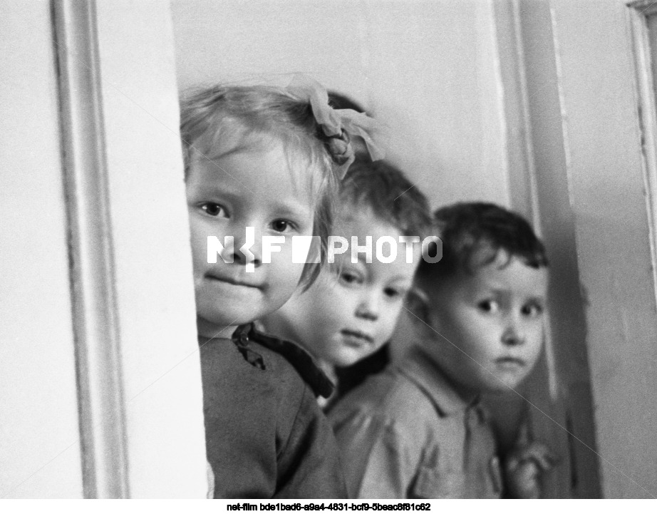 Любопытные дети