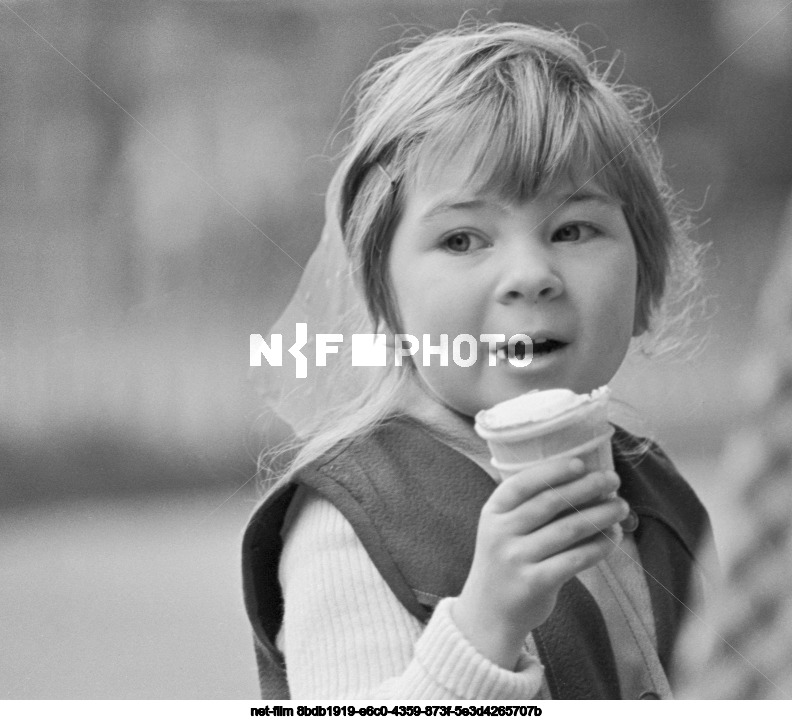 Child with ice cream