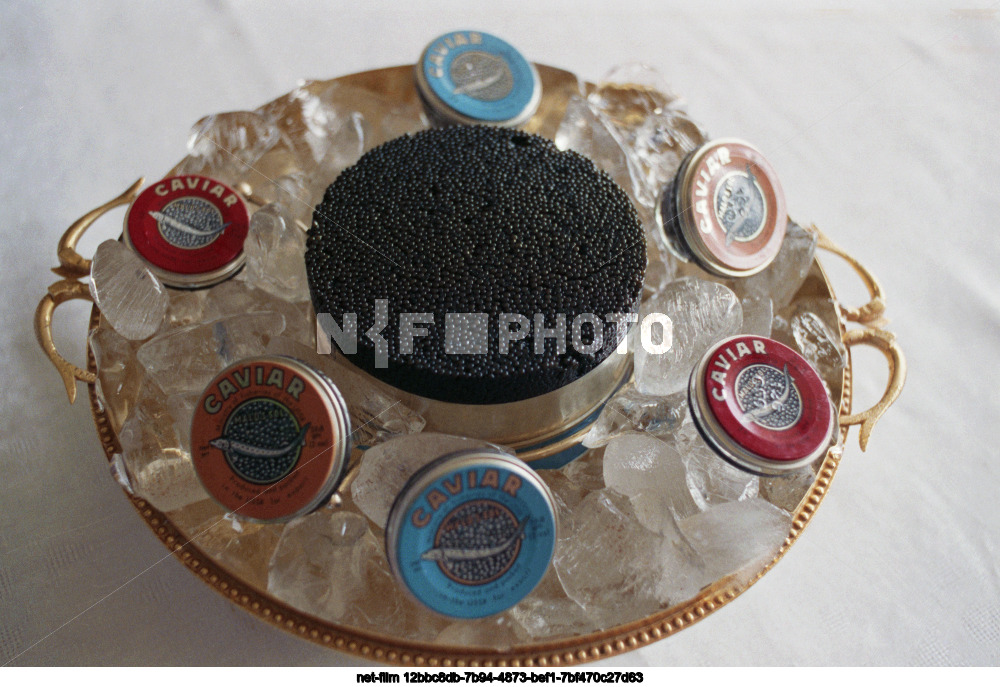 Продукция Каспийского икорно-балычного производственного объединения