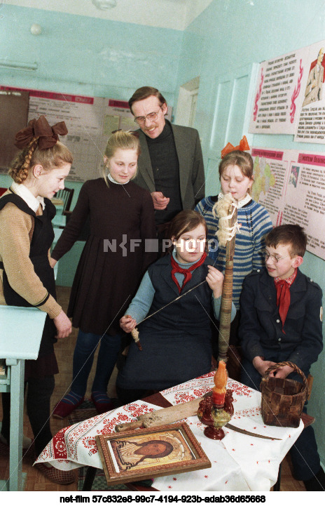 Березовикская сельская восьмилетняя школа в Новгородской области