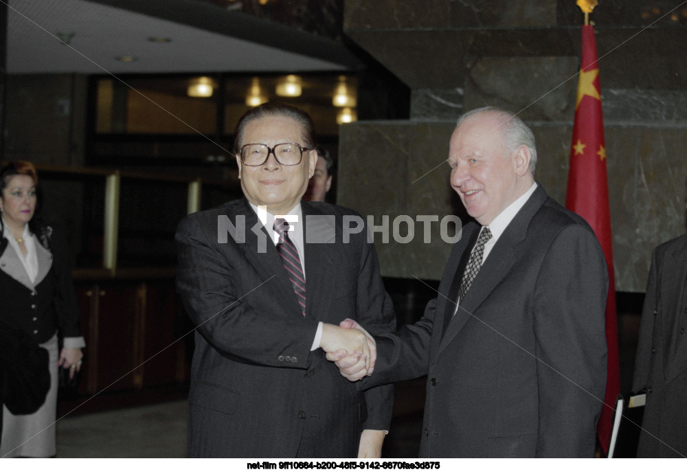Jiang Zemin's visit to Russia