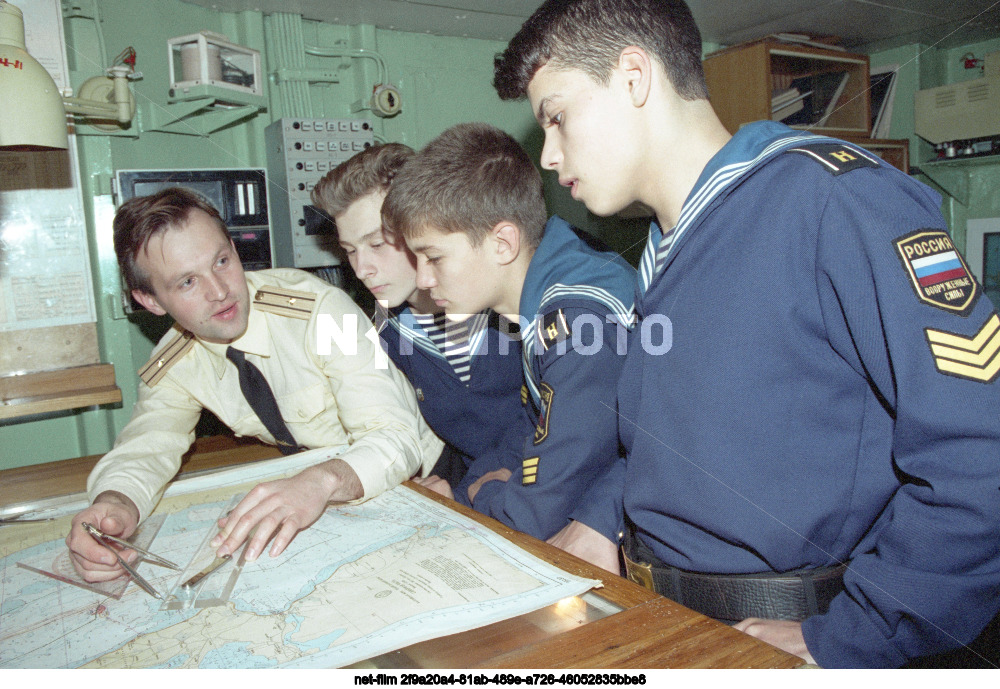 Эсминец "Настойчивый" ВМФ России