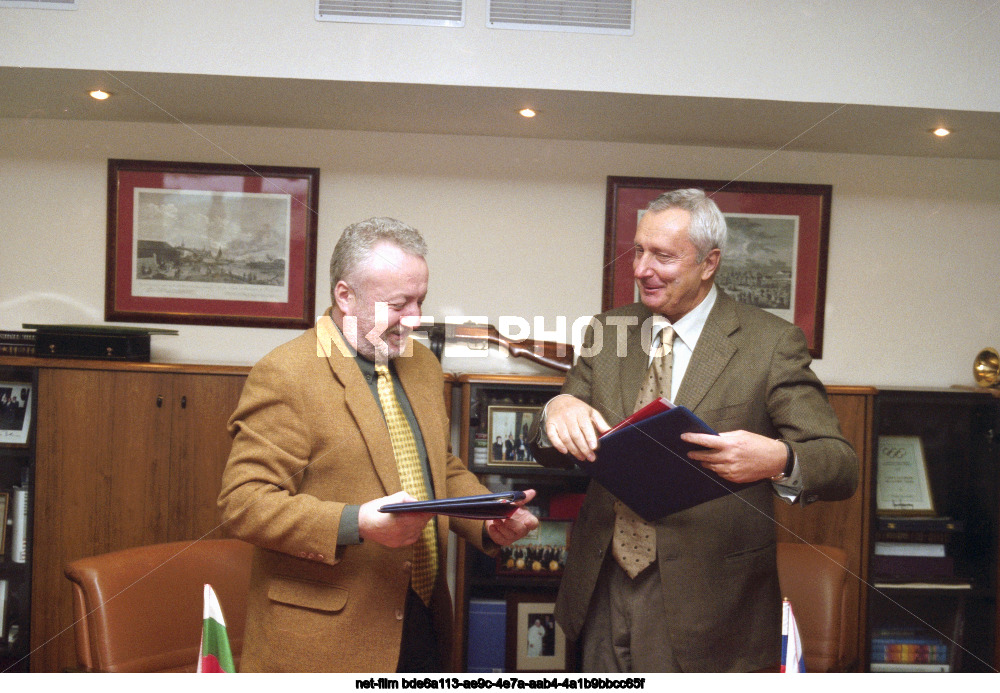 Signing of an agreement between the news agencies ITAR-TASS and BTA in Moscow