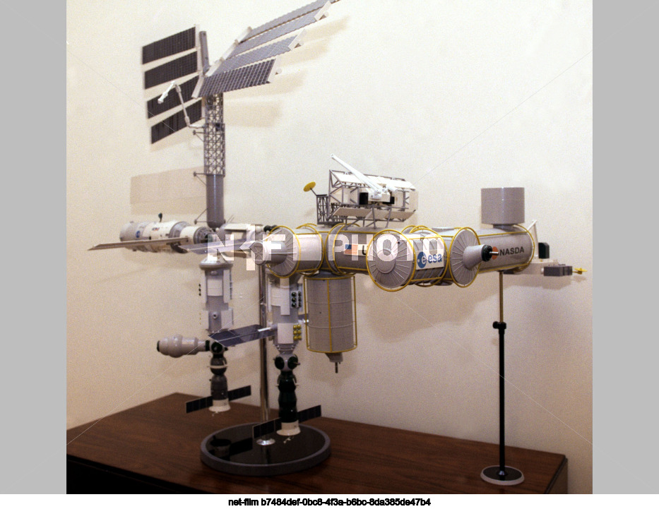 Макет Международной космической станции