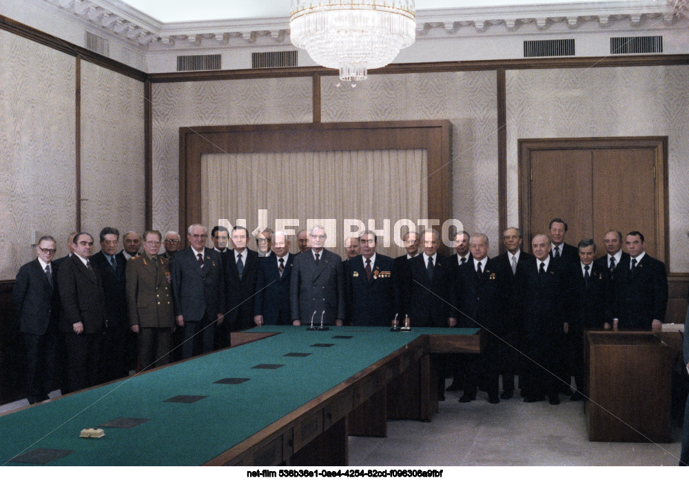 Награждение Л.И. Брежнева в Кремле