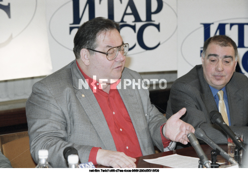 Пресс-конференция пианиста Н. А. Петрова в Москве