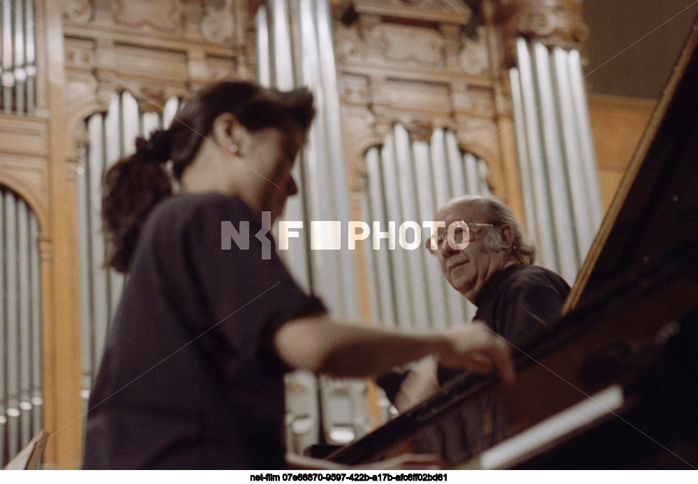 Пианистка из Южной Кореи Хей Джон в России