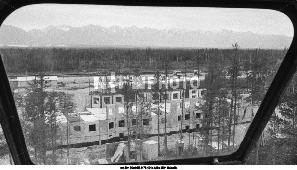 Construction of the village of Ikabya in the Chita region