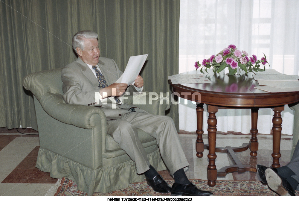 Working meeting of B.N. Yeltsin and B.E. Nemtsov in Karelia