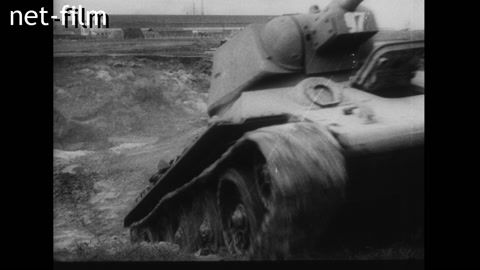Footage Tank battle. (1942)