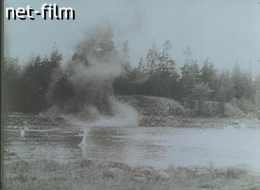 Footage Military operations in the Arctic. (1941)