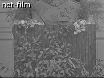 Кинохроника Гитлер в покоренной Варшаве. (05.10.1939)