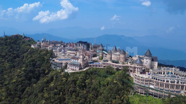 Аэросъемка в районе Ba Na Hills, Дананг