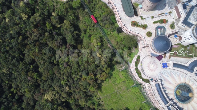 Аэросъемка в районе Ba Na Hills, Дананг