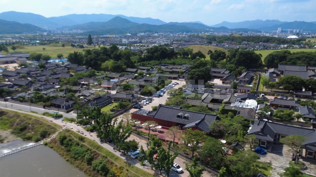 Аэросъемка традиционной деревни Гёнджу Гёчон