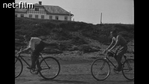 Кинохроника Киноглаз (куски "Жизнь врасплох"). (1924)