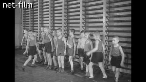 Кинохроника Юные баскетболисты. (1952)