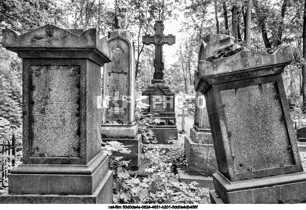 Волковское Лютеранское кладбище