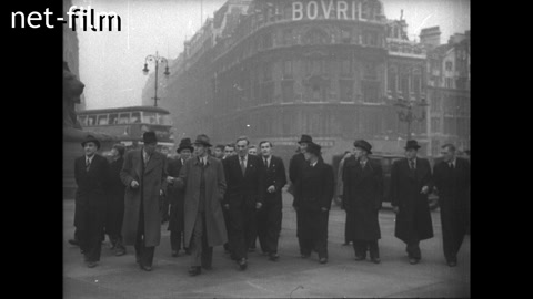 Кинохроника Футбольный матч между командами "Челси" (Лондон) и "Динамо" (Москва). (1945)