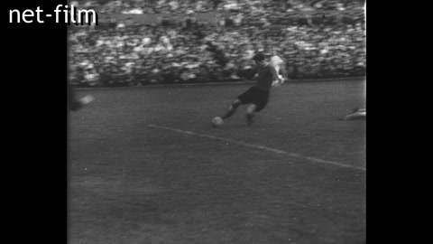 Кинохроника Финал розыгрыша "Кубка СССР" по футболу. (1944)