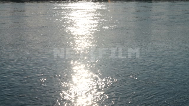 Иркутск, лето, ранний вечер, набережная, река Ангара