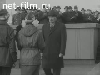 Newsreel Daily News / A Chronicle of the day №42-1985 Under the banner of the Great October Revolution. (1985)
