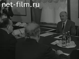 Newsreel Daily News / A Chronicle of the day №15-1986 An example of good neighborliness. In each case - search. By the 25 th anniversary of Yuri Gagarin's flight. (1986)