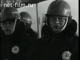 Newsreel Daily News / A Chronicle of the day №36-1986 Relay generations. Strokes a great life. Blacksmith. (1986)