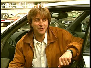Кинохроника Леонид Ярмольник рассказывает анекдот. (1998)